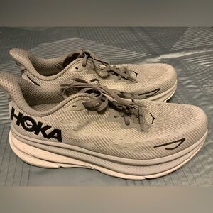 HOKA MENS CLIFTON 9 Running Shoes Size 11